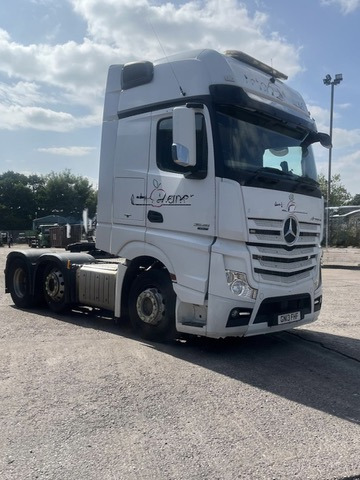 Mercedes Actros 2545 6x2 Tractor Unit - Sadulveok: pilt 2 Mercedes Actros 2545 6x2 Tractor Unit - Sadulveok: pilt 2