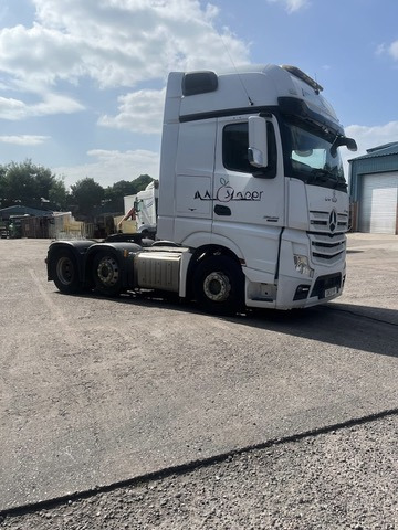 Mercedes Actros 2545 6x2 Tractor Unit - Sadulveok: pilt 4 Mercedes Actros 2545 6x2 Tractor Unit - Sadulveok: pilt 4