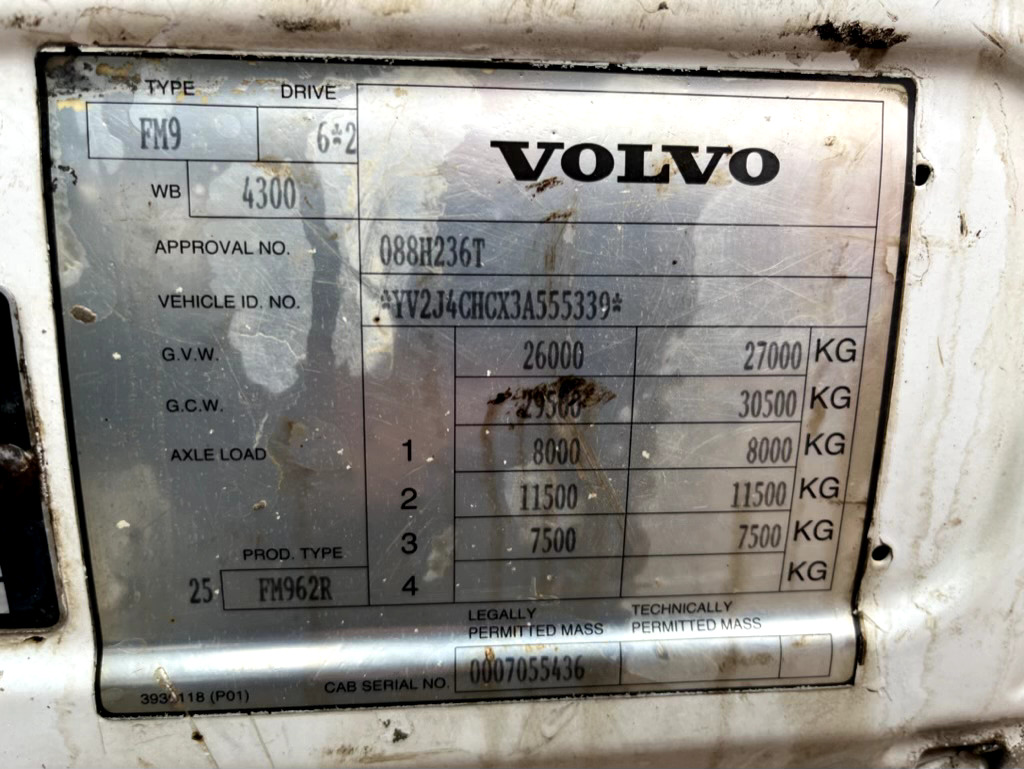 Kabiinišassiiga veoauto VOLVO FM9 260 6X2: pilt 8