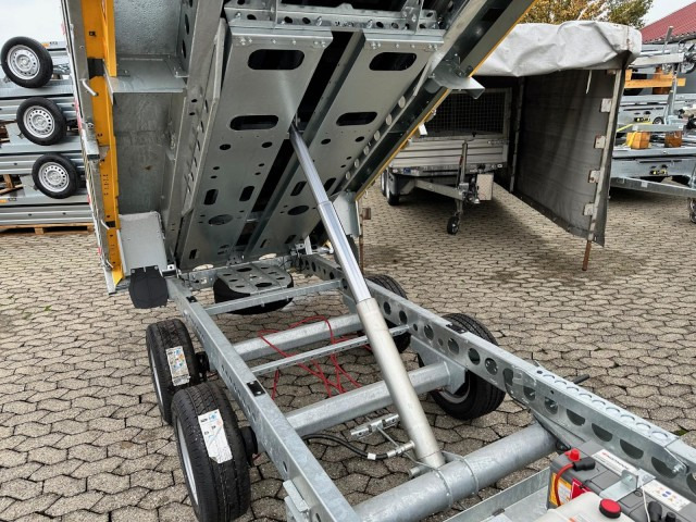Brian James Cargo Tipper 2, Heckkipper 526-3116-35-2-12, 3100 x 1600 x 300 mm, 3,5 to. - Kalluri järelhaagis: pilt 4 Brian James Cargo Tipper 2, Heckkipper 526-3116-35-2-12, 3100 x 1600 x 300 mm, 3,5 to. - Kalluri järelhaagis: pilt 4