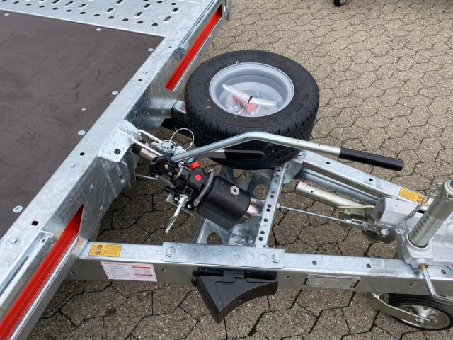 Brian James T Transporter, 231-5522-35-3-10, 5500 x 2240 mm, 3,5 to. kippbar mit Auffahrrampe - Treiler järelhaagis: pilt 3 Brian James T Transporter, 231-5522-35-3-10, 5500 x 2240 mm, 3,5 to. kippbar mit Auffahrrampe - Treiler järelhaagis: pilt 3