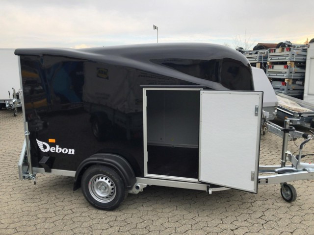 Cheval Liberte Debon Cargo 2 Poly + Türe schwarz Aluräder 1300 kg, 100 km/h, 300x155x168cm - Furgoonjärelhaagis: pilt 3 Cheval Liberte Debon Cargo 2 Poly + Türe schwarz Aluräder 1300 kg, 100 km/h, 300x155x168cm - Furgoonjärelhaagis: pilt 3