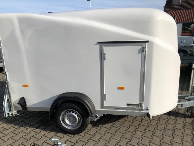 Cheval Liberte Debon Cargo 2 Poly + Türe weiß 1300 kg, 100 km/h, 300x155x168cm - Furgoonjärelhaagis: pilt 5 Cheval Liberte Debon Cargo 2 Poly + Türe weiß 1300 kg, 100 km/h, 300x155x168cm - Furgoonjärelhaagis: pilt 5