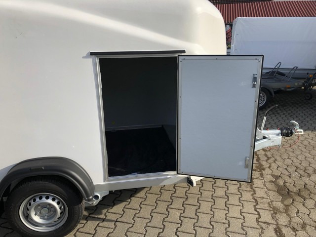 Cheval Liberte Debon Cargo 2 Poly + Türe weiß 1300 kg, 100 km/h, 300x155x168cm - Furgoonjärelhaagis: pilt 4 Cheval Liberte Debon Cargo 2 Poly + Türe weiß 1300 kg, 100 km/h, 300x155x168cm - Furgoonjärelhaagis: pilt 4