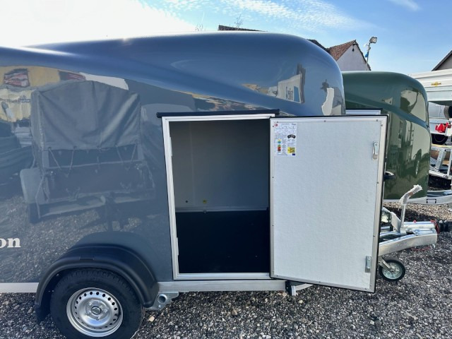 Cheval Liberte Debon Fourgon Cargo 2 Poly + Türe Eisengrau 1300 kg, 100 km/h, 300x155x168cm - Furgoonjärelhaagis: pilt 4 Cheval Liberte Debon Fourgon Cargo 2 Poly + Türe Eisengrau 1300 kg, 100 km/h, 300x155x168cm - Furgoonjärelhaagis: pilt 4
