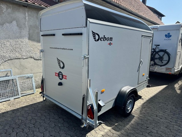 Cheval Liberte Debon Roadster 300, C300 Sandwich + Türe 1300 kg, 100 km/h, 300x155x190cm - Furgoonjärelhaagis: pilt 5 Cheval Liberte Debon Roadster 300, C300 Sandwich + Türe 1300 kg, 100 km/h, 300x155x190cm - Furgoonjärelhaagis: pilt 5