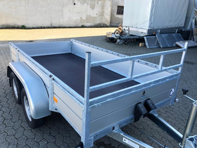 Hapert Azure L-2 Tieflader 3030 x 1490 x 370 mm, ZG 2,7 to. - Auto järelhaagis: pilt 4 Hapert Azure L-2 Tieflader 3030 x 1490 x 370 mm, ZG 2,7 to. - Auto järelhaagis: pilt 4