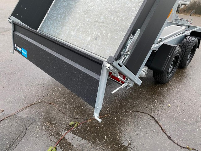Hapert Cobalt + 3-Seitenkipper Multi Parabel 3350 x 1800 x 400 mm, ZG 3,5 to. - Kalluri järelhaagis: pilt 5 Hapert Cobalt + 3-Seitenkipper Multi Parabel 3350 x 1800 x 400 mm, ZG 3,5 to. - Kalluri järelhaagis: pilt 5
