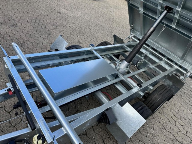 Humbaur 3-Seitenkipper HTK 2700.27 E-Pumpe Alu, 2670 x 1500 x 350 mm, 2,7 to. - Kalluri järelhaagis: pilt 5 Humbaur 3-Seitenkipper HTK 2700.27 E-Pumpe Alu, 2670 x 1500 x 350 mm, 2,7 to. - Kalluri järelhaagis: pilt 5