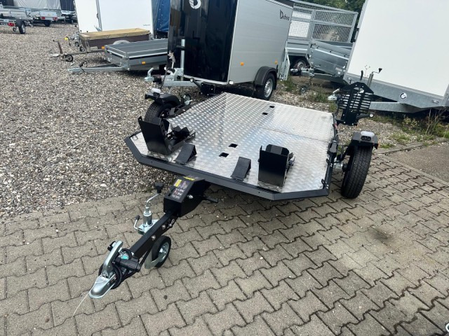 Lorries Motorradanhänger MT-2, 0,75 to. 240 x 174 cm, Alufelgen - Mootorratta haagis: pilt 1 Lorries Motorradanhänger MT-2, 0,75 to. 240 x 174 cm, Alufelgen - Mootorratta haagis: pilt 1