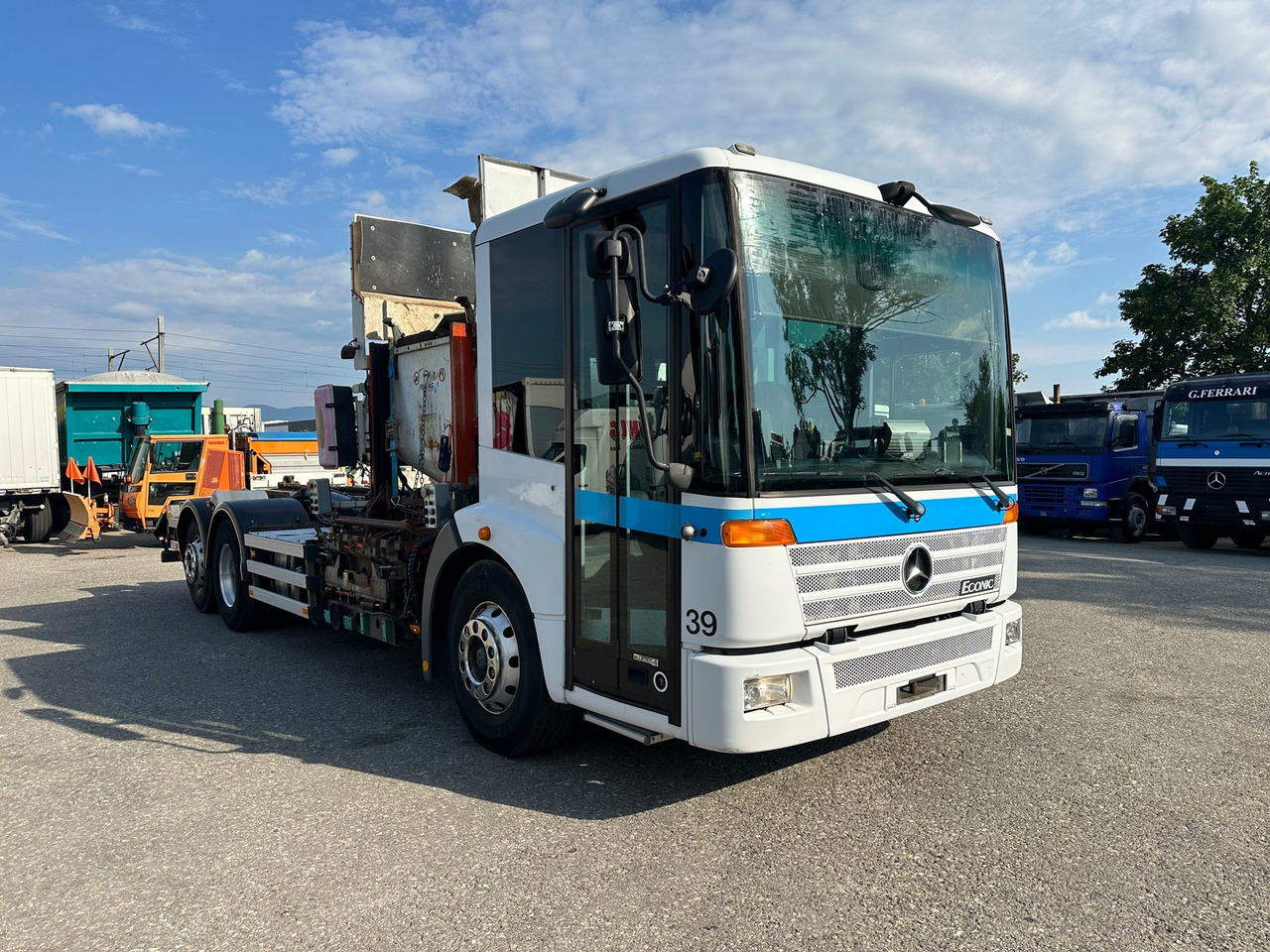MERCEDES-BENZ econic 26.33 6x2 - Kommunaal-/ Erisõiduk, Veoauto: pilt 2 MERCEDES-BENZ econic 26.33 6x2 - Kommunaal-/ Erisõiduk, Veoauto: pilt 2