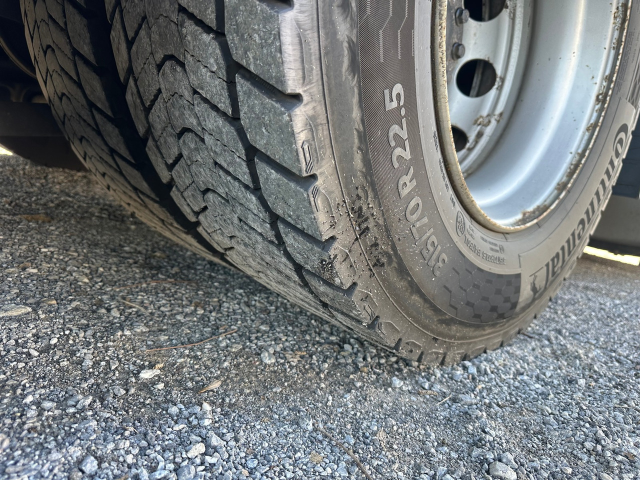 MAN TGX 26.440 6x2 Koffer - Kasti veoauto: pilt 4 MAN TGX 26.440 6x2 Koffer - Kasti veoauto: pilt 4