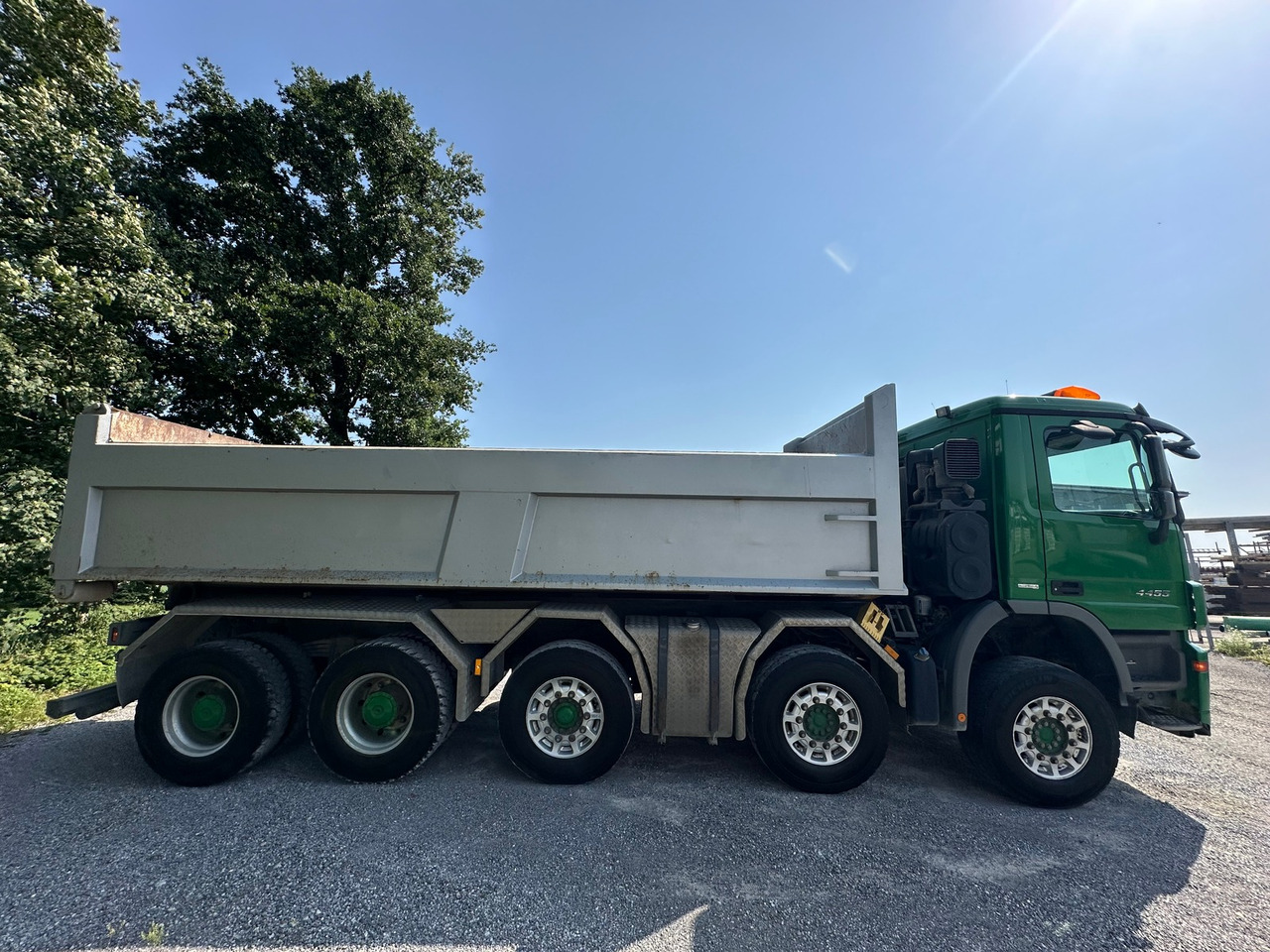 MERCEDES-BENZ Actros 4455 10x4 Moser - Konkstõstukiga veoauto: pilt 3 MERCEDES-BENZ Actros 4455 10x4 Moser - Konkstõstukiga veoauto: pilt 3