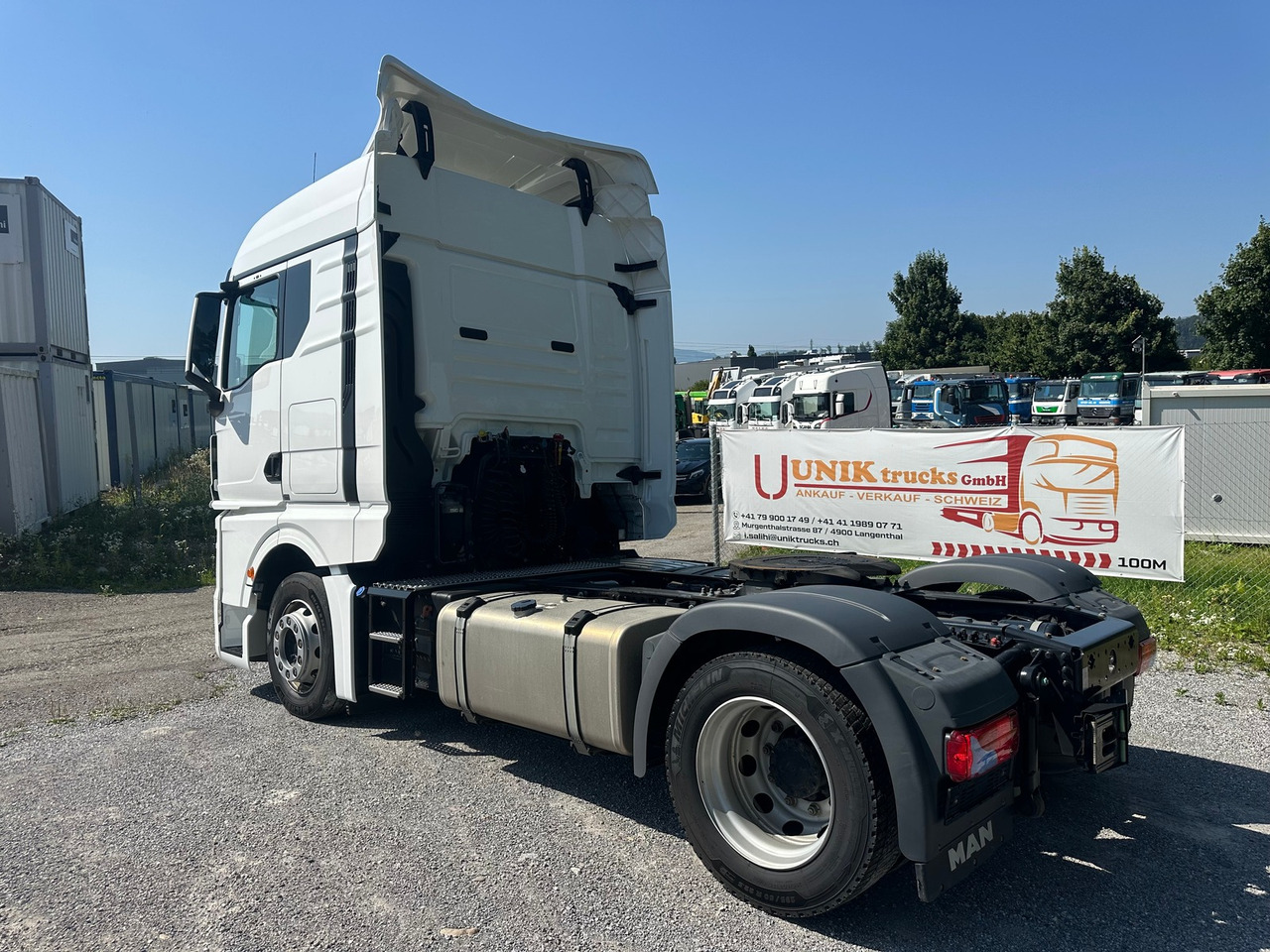 MAN TGX 18.470 4x2 Lowliner 2Tank LED - Sadulveok: pilt 5 MAN TGX 18.470 4x2 Lowliner 2Tank LED - Sadulveok: pilt 5