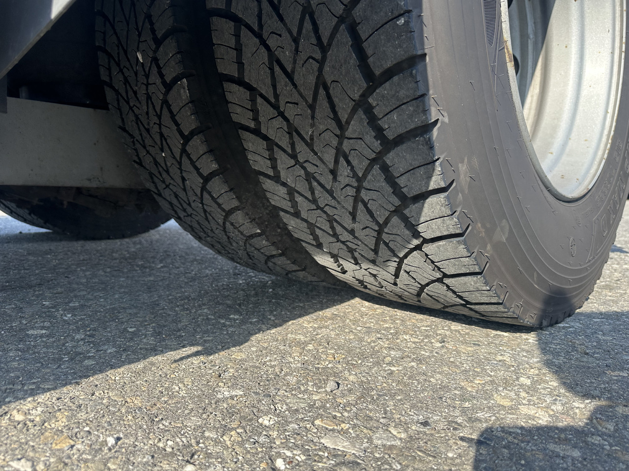 Mercedes Actros 18.48 18.41 18.40 18.44 18.46 18.45 18.42 18.48 - Sadulveok: pilt 5 Mercedes Actros 18.48 18.41 18.40 18.44 18.46 18.45 18.42 18.48 - Sadulveok: pilt 5