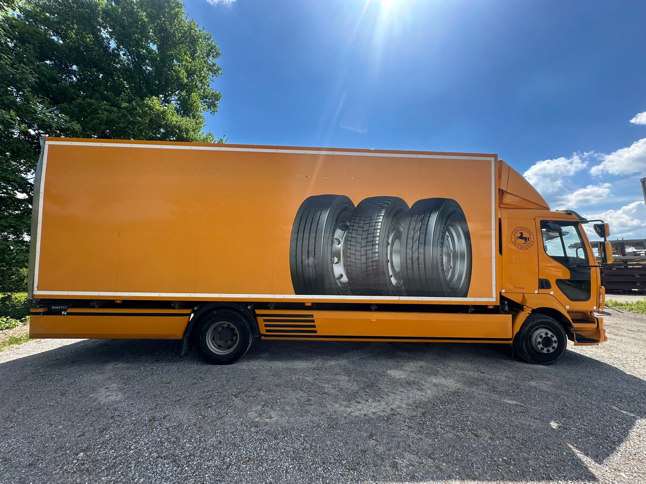 VOLVO FL 2404x2 - Kasti veoauto: pilt 5 VOLVO FL 2404x2 - Kasti veoauto: pilt 5