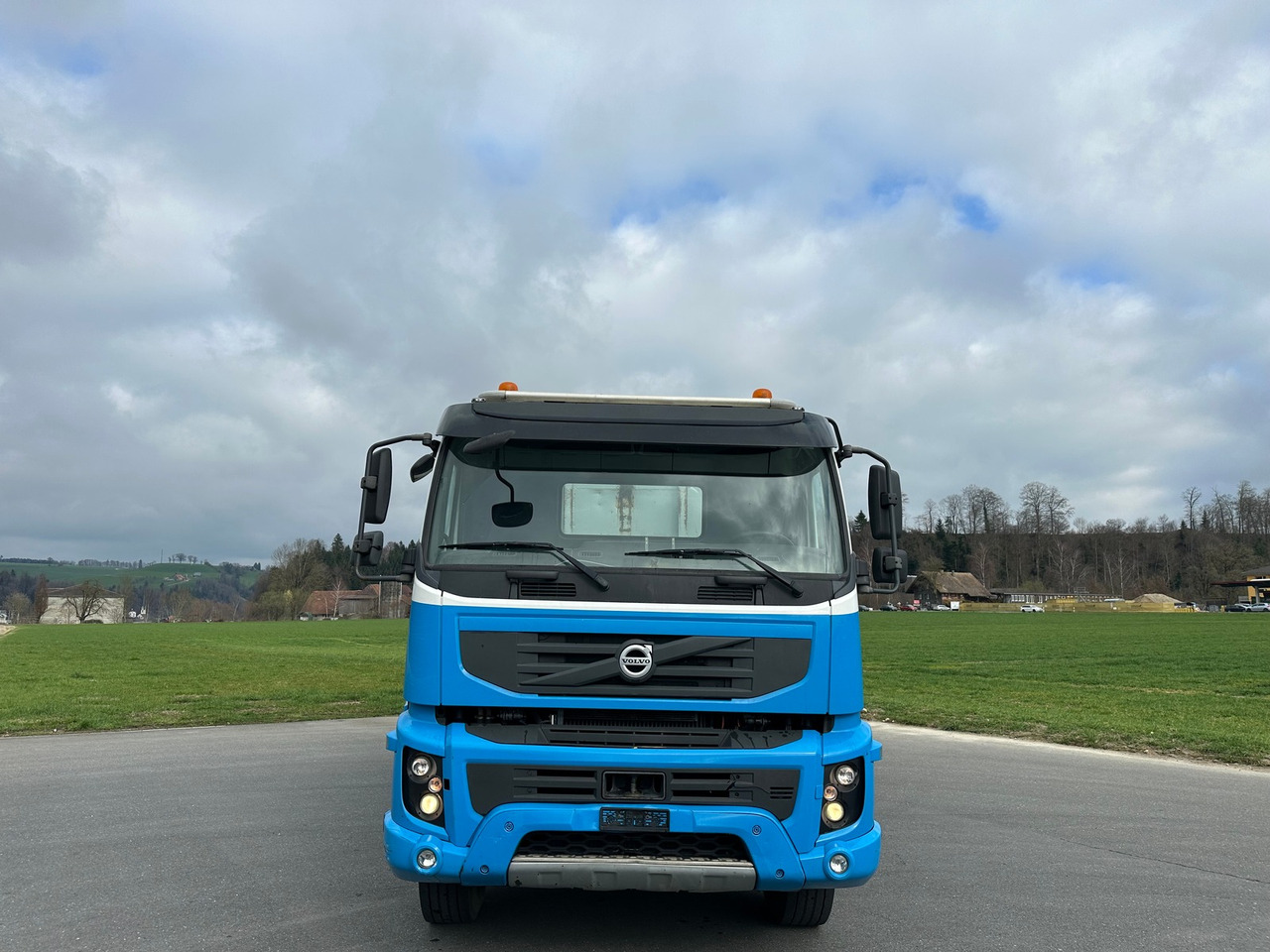 VOLVO FMX 420 8x4 - Veoauto - kaablisüsteem: pilt 3 VOLVO FMX 420 8x4 - Veoauto - kaablisüsteem: pilt 3