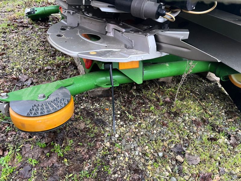 Amazone ZA-TS 1700 PROFIS TRONIC - Väetiselaoturid: pilt 5 Amazone ZA-TS 1700 PROFIS TRONIC - Väetiselaoturid: pilt 5