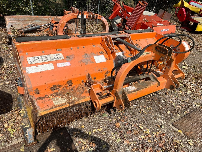 Falc AGILA 2300 - Hooldusniiduk: pilt 1 Falc AGILA 2300 - Hooldusniiduk: pilt 1