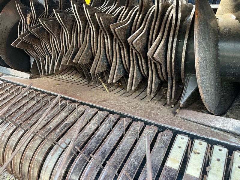 Kuhn LSB 1290 - Heinapress, kandiline: pilt 3 Kuhn LSB 1290 - Heinapress, kandiline: pilt 3