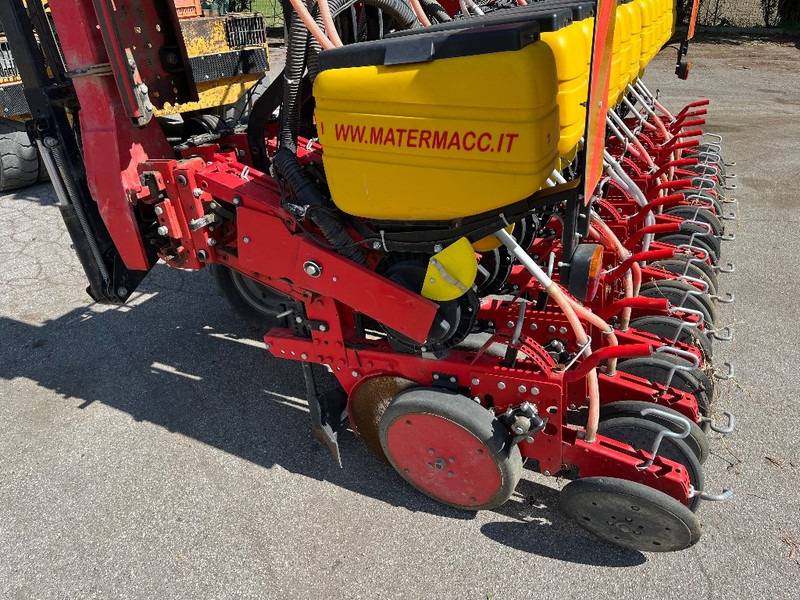 MaterMacc MS 8230 - Täppiskülvimasin: pilt 4 MaterMacc MS 8230 - Täppiskülvimasin: pilt 4