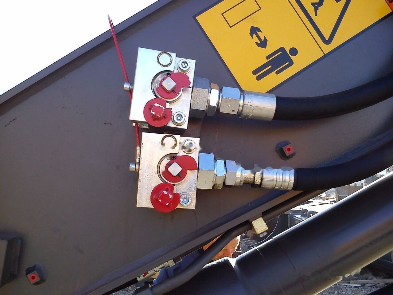 Balavto B-Quick hydraulic hoses for mini - Kiirühendus - Miniekskavaator: pilt 1 Balavto B-Quick hydraulic hoses for mini - Kiirühendus - Miniekskavaator: pilt 1