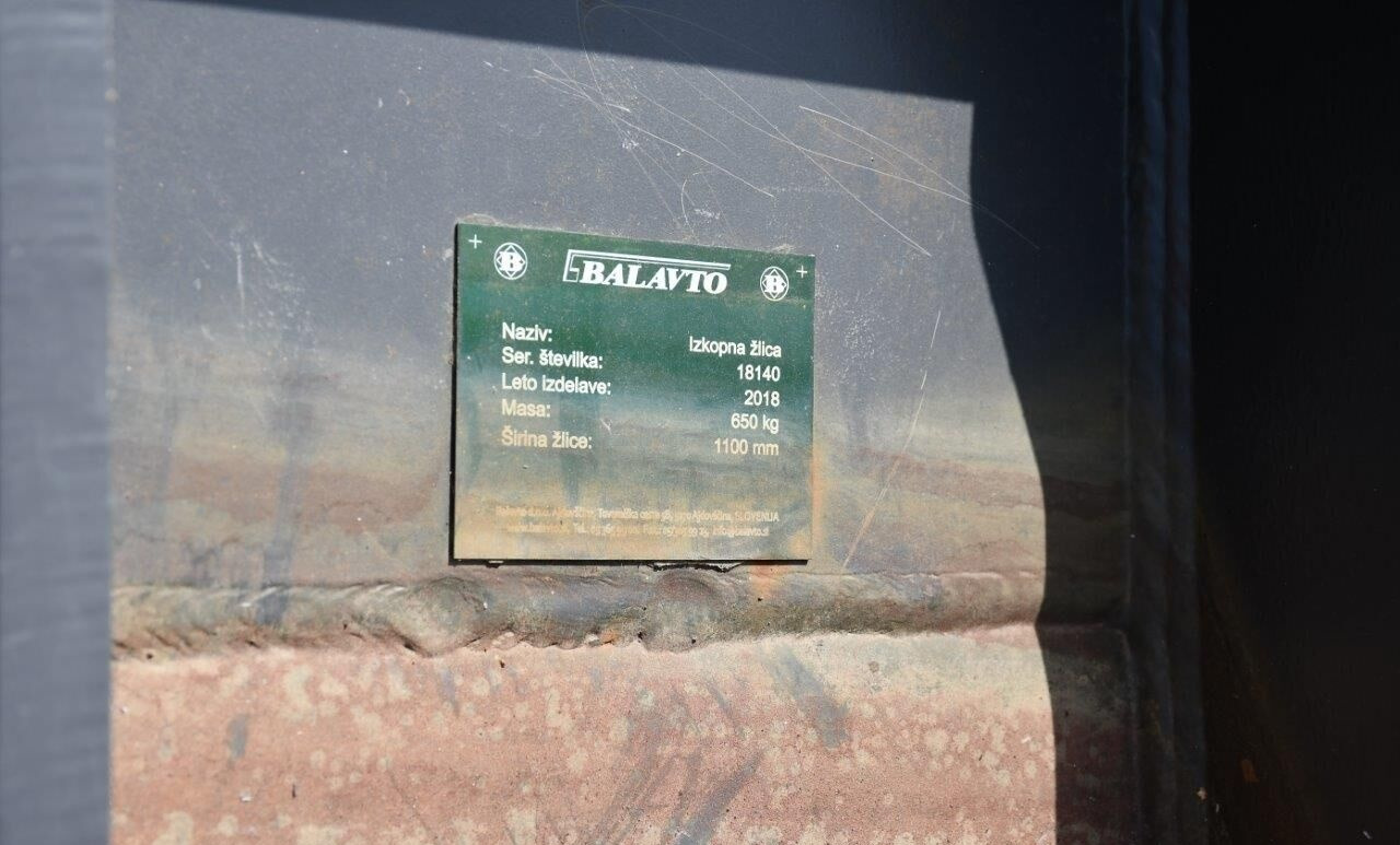 Balavto Digging bucket 1100 mm S6 - Ekskavaatori kopp: pilt 3 Balavto Digging bucket 1100 mm S6 - Ekskavaatori kopp: pilt 3