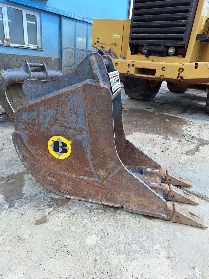 Balavto Trenching bucket 600 mm S60 - Ekskavaatori kopp: pilt 3 Balavto Trenching bucket 600 mm S60 - Ekskavaatori kopp: pilt 3