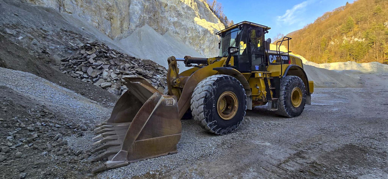 CATERPILLAR 966MXE - Rataslaadur: pilt 2 CATERPILLAR 966MXE - Rataslaadur: pilt 2