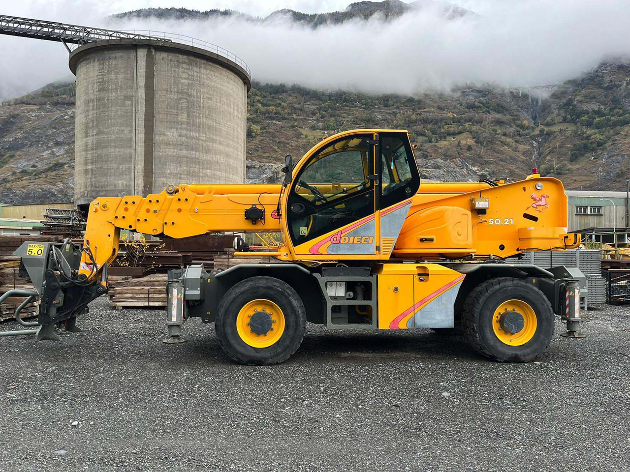 Dieci Pegasus 50.21 - Teleskooprataslaadur: pilt 1 Dieci Pegasus 50.21 - Teleskooprataslaadur: pilt 1