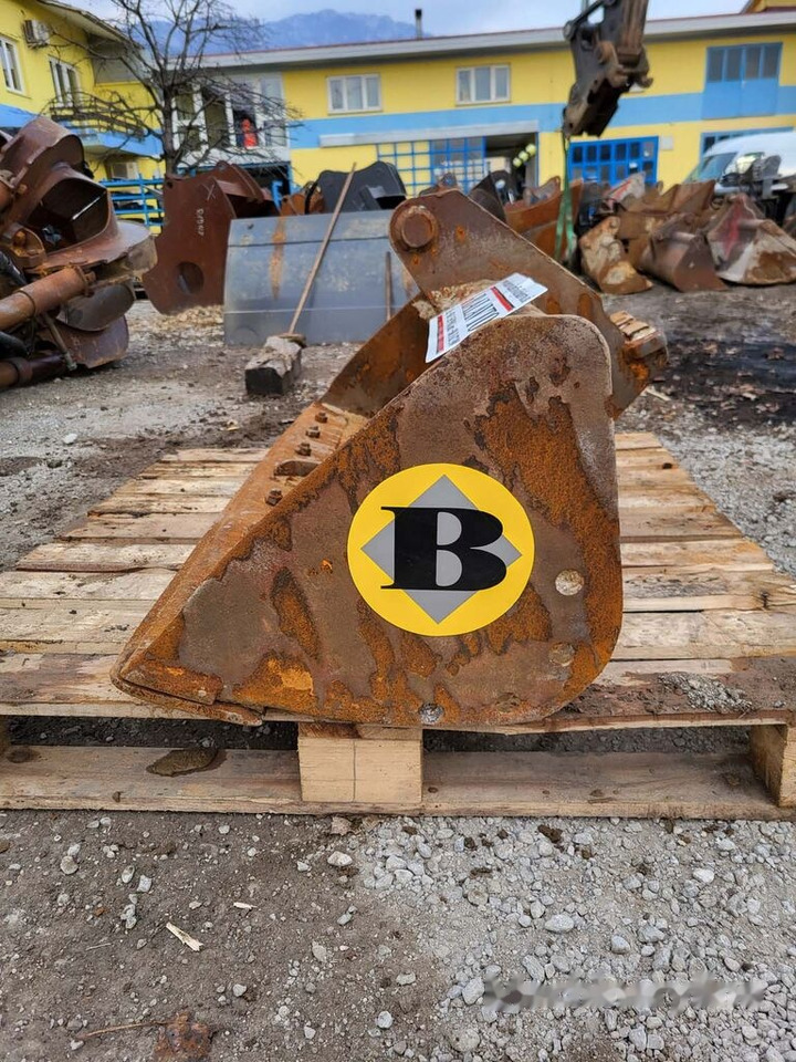Ditch cleaning bucket 1400 mm VTN for 8-11 ton excavators - Ekskavaatori kopp - Ekskavaator: pilt 2 Ditch cleaning bucket 1400 mm VTN for 8-11 ton excavators - Ekskavaatori kopp - Ekskavaator: pilt 2