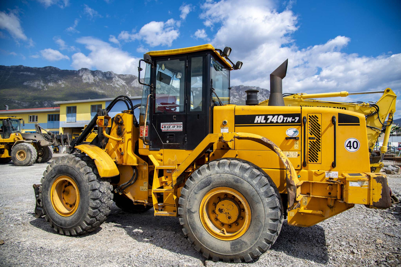 HYUNDAI HL740TM-7 for parts - Rataslaadur: pilt 3 HYUNDAI HL740TM-7 for parts - Rataslaadur: pilt 3