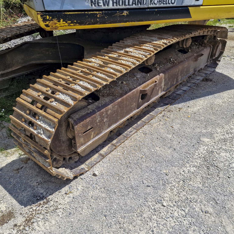 New Holland Kobelco E215 liising New Holland Kobelco E215: pilt 12 New Holland Kobelco E215 liising New Holland Kobelco E215: pilt 12