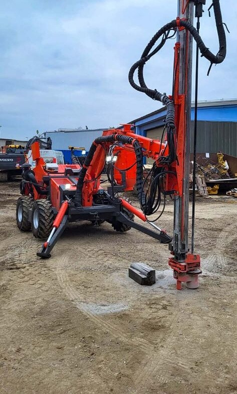 Sandvik DC302R - Puurimisplatvorm: pilt 3 Sandvik DC302R - Puurimisplatvorm: pilt 3