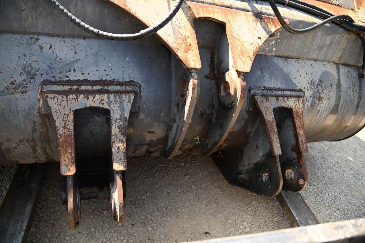 Trevi Benne Loader bucket 3000 mm - Laaduri kopp: pilt 4 Trevi Benne Loader bucket 3000 mm - Laaduri kopp: pilt 4