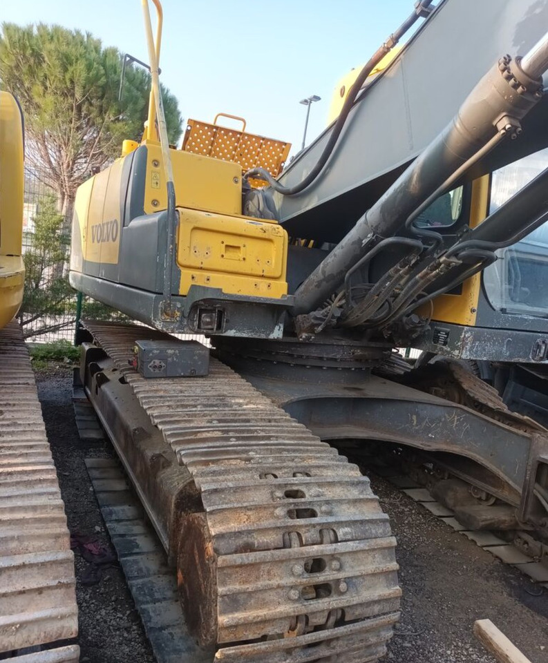 VOLVO EC210BNL - Lintekskavaator: pilt 3 VOLVO EC210BNL - Lintekskavaator: pilt 3