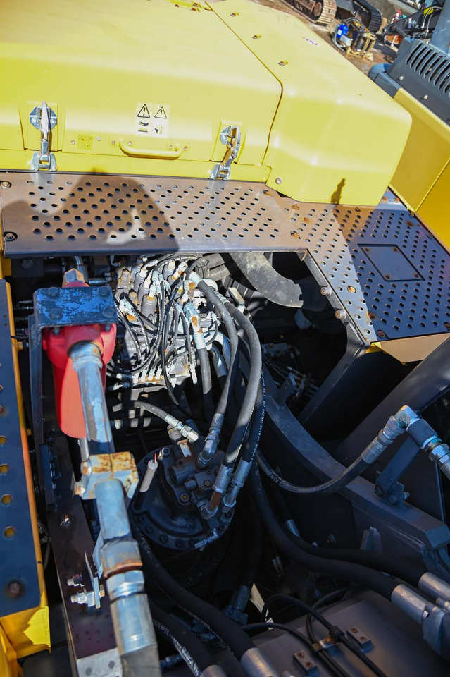 Lintekskavaator VOLVO EC350DL: pilt 18