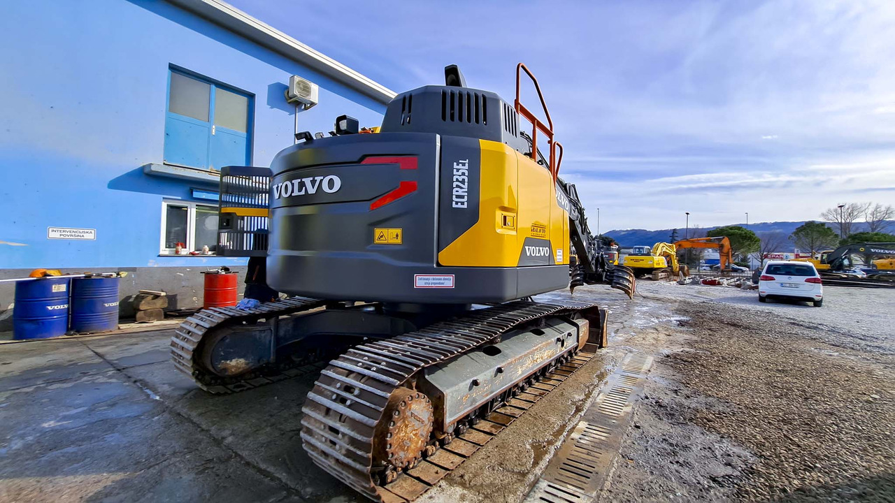 VOLVO ECR235EL - Lintekskavaator: pilt 5 VOLVO ECR235EL - Lintekskavaator: pilt 5
