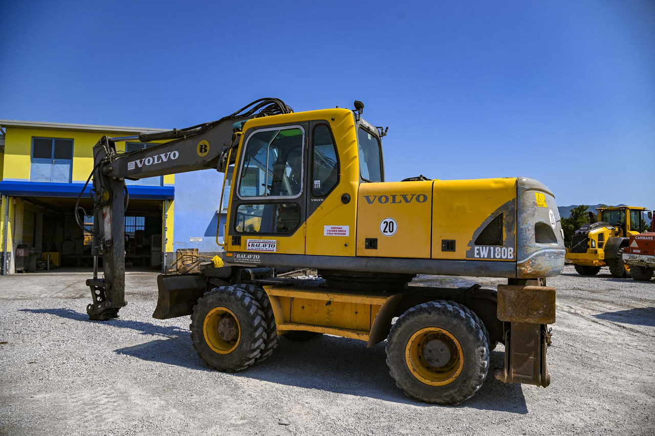 VOLVO EW180B - Ratastel ekskavaator: pilt 3 VOLVO EW180B - Ratastel ekskavaator: pilt 3