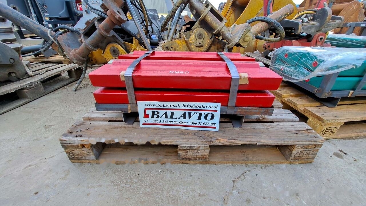 Blow bar Rubble Master RM80 for crusher - Varuosa - Purusti: pilt 2 Blow bar Rubble Master RM80 for crusher - Varuosa - Purusti: pilt 2