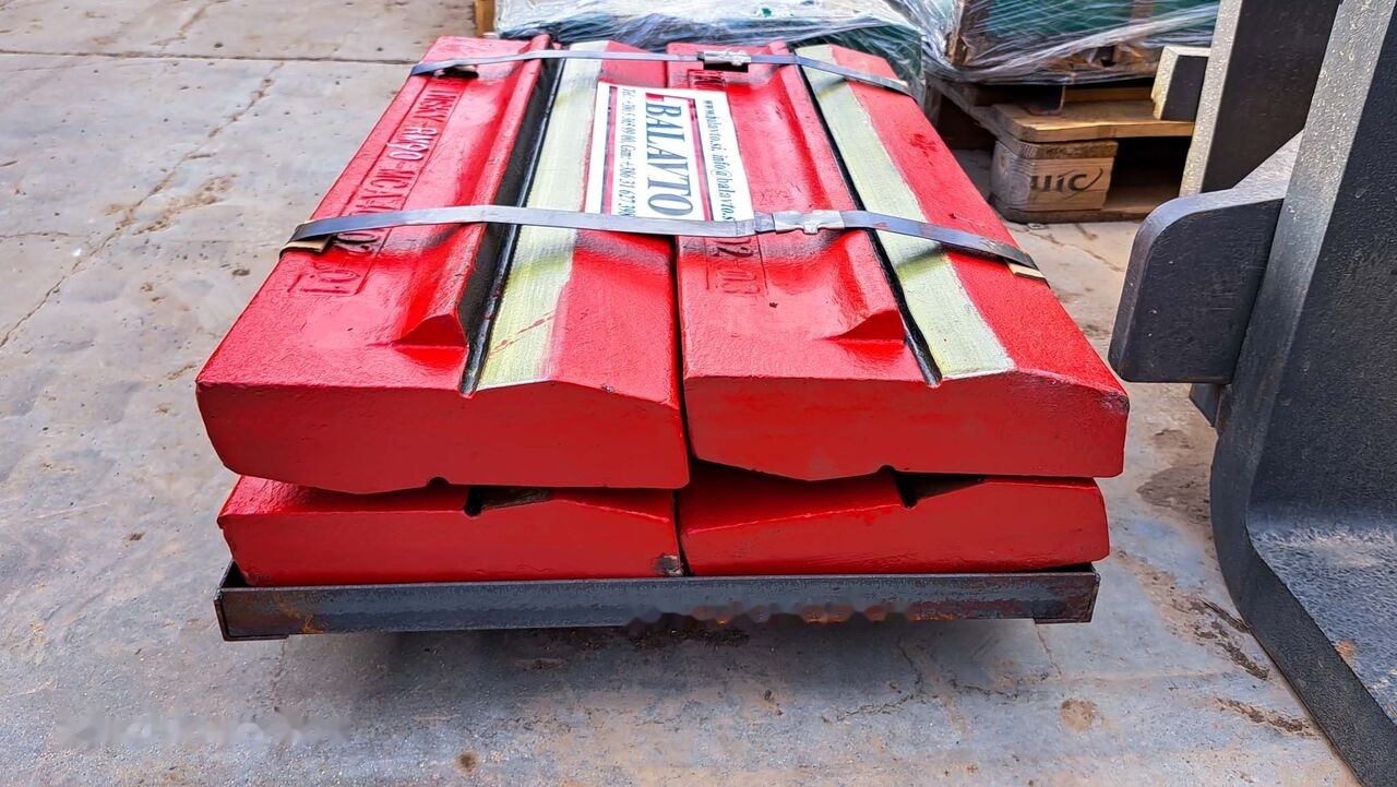 Blow bar Rubble Master RM90 for crusher - Varuosa - Purusti: pilt 5 Blow bar Rubble Master RM90 for crusher - Varuosa - Purusti: pilt 5