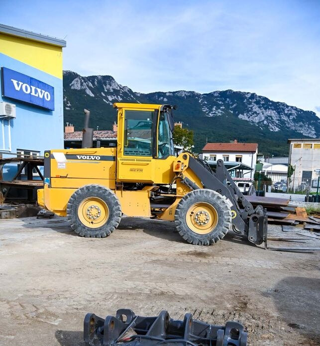 Volvo 11157386 for Volvo L70H, L90H - Kiirühendus - Rataslaadur: pilt 4 Volvo 11157386 for Volvo L70H, L90H - Kiirühendus - Rataslaadur: pilt 4