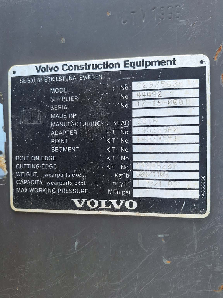 Volvo digging bucket 1100 mm - Ekskavaatori kopp: pilt 4 Volvo digging bucket 1100 mm - Ekskavaatori kopp: pilt 4
