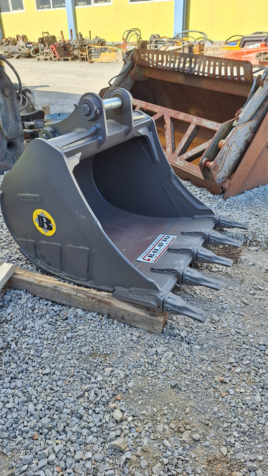 Volvo digging bucket 1200 mm UNI65 - Ekskavaatori kopp - Ekskavaator: pilt 4 Volvo digging bucket 1200 mm UNI65 - Ekskavaatori kopp - Ekskavaator: pilt 4