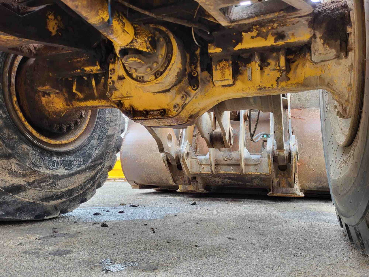 Volvo front axle - Esitelg - Laadur: pilt 2 Volvo front axle - Esitelg - Laadur: pilt 2