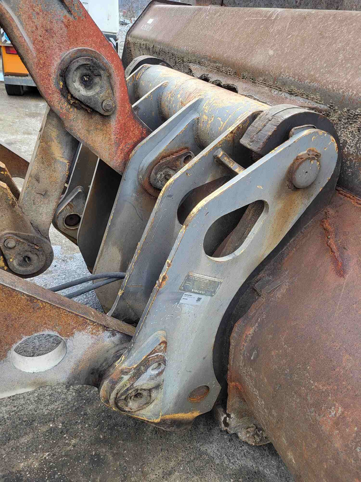 Volvo quick coupler - Kiirühendus - Laadur: pilt 2 Volvo quick coupler - Kiirühendus - Laadur: pilt 2
