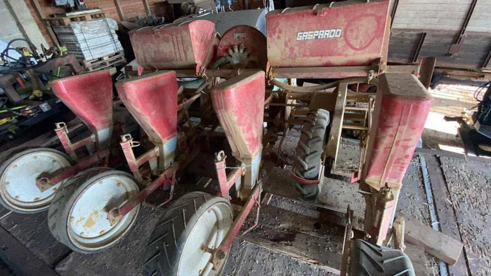 Gaspardo SP 510 Maissetzgerät, Maisdrille, Maissähgerät - Täppiskülvimasin: pilt 2 Gaspardo SP 510 Maissetzgerät, Maisdrille, Maissähgerät - Täppiskülvimasin: pilt 2