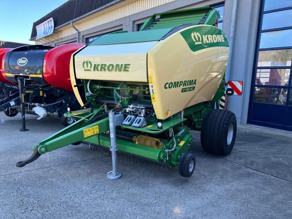 Krone Comprima F 155 XC Rundballenpresse Lagermaschine - Heinapress, ümmargune: pilt 1 Krone Comprima F 155 XC Rundballenpresse Lagermaschine - Heinapress, ümmargune: pilt 1