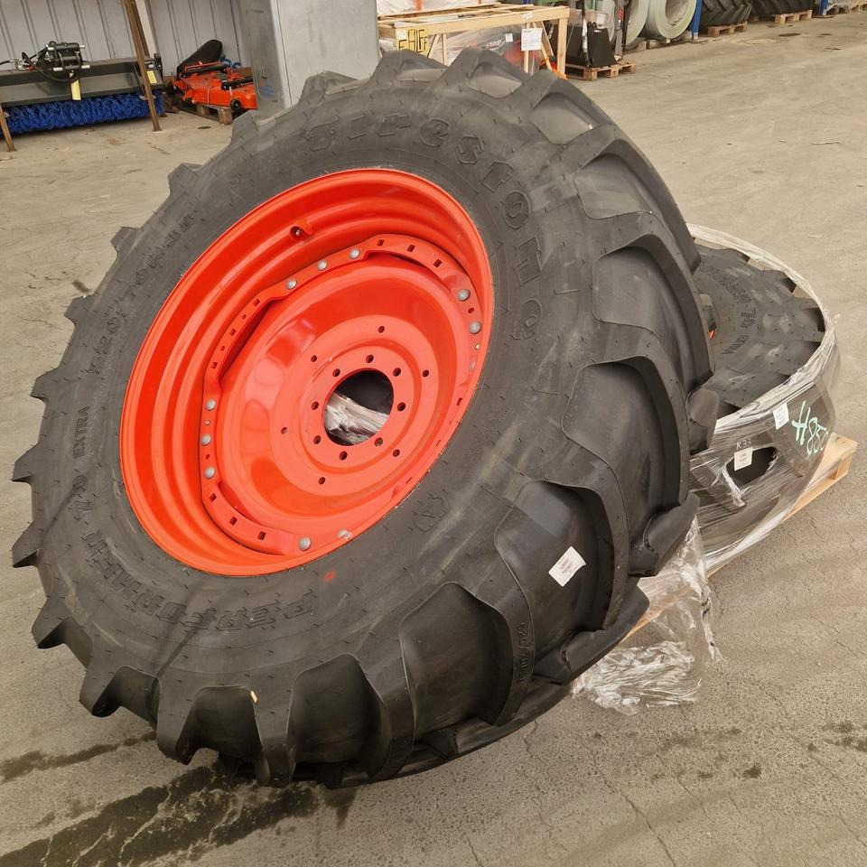 Reifen Räder Firestone 520/70R38 Performer 70 extra 150D 147E - Rehvid ja veljed: pilt 1 Reifen Räder Firestone 520/70R38 Performer 70 extra 150D 147E - Rehvid ja veljed: pilt 1