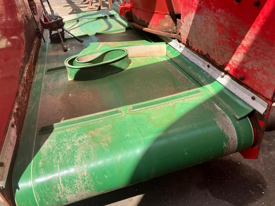 Trioliet Futtermischwagen Solomix 2 1600 Förderband vorne - Söödasegamisvanker: pilt 4 Trioliet Futtermischwagen Solomix 2 1600 Förderband vorne - Söödasegamisvanker: pilt 4